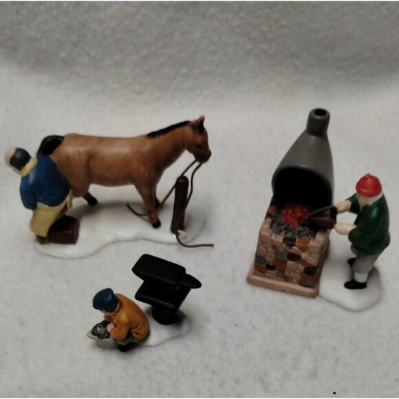 Department 56 Heritage Village Collection "Blacksmith" Set Of 3 Figurines - Picture 5 of 16